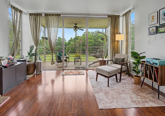Homes for sale in Pompano Beach, FL | 3930 Oaks Clubhouse Dr, Pompano Beach, FL 33069