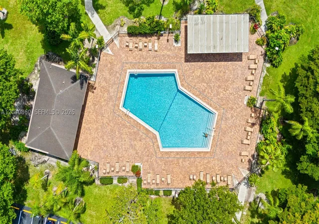 24th image of 1501 Sw 131st Way #405P, Pembroke Pines, FL 33027 | MLS# A12040860
