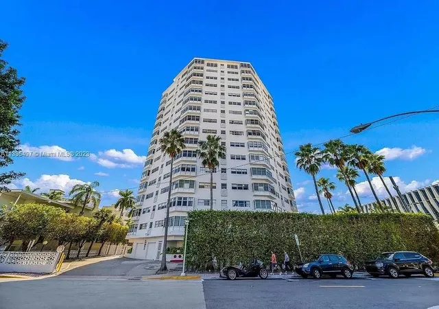 Homes for sale in Miami Beach, FL | 1881 Washington Avenue, Miami Beach, FL 33139 | Houzeo