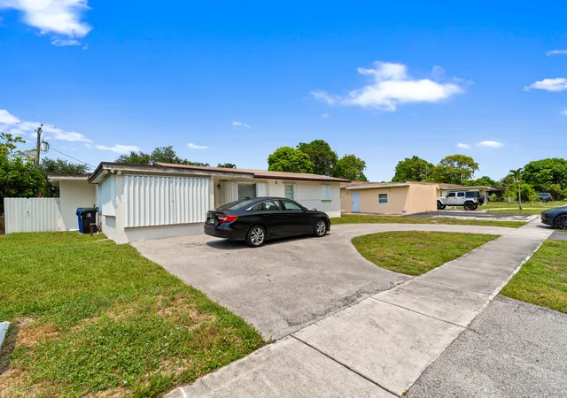 Homes for sale in Fort Lauderdale, FL | 270 Iowa Ave, Fort Lauderdale, FL 33312 | MLS# B26044035