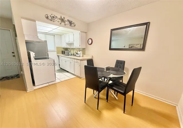 4th image of 2145 Pierce St #206, Hollywood, FL 33020 | MLS# A12040612