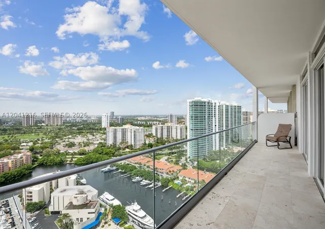 4th image of 19707 Turnberry Way #PHC, Aventura, FL 33180 | MLS# A12041216