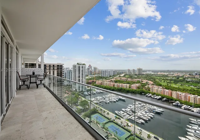 5th image of 19707 Turnberry Way #PHC, Aventura, FL 33180 | MLS# A12041216
