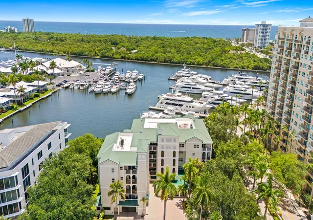3rd image of 1050 Seminole Dr, Fort Lauderdale, FL 33304