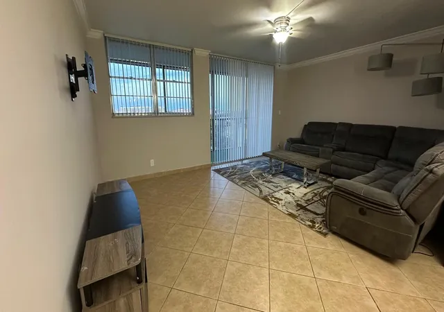 3rd image of 3300 W Rolling Hills Cir #708, Davie, FL 33328 | MLS# B26044121