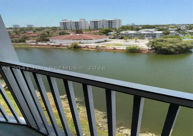 61st image of 1750 Ne 191st St #627-4, Miami, FL 33179 | MLS# A12041319