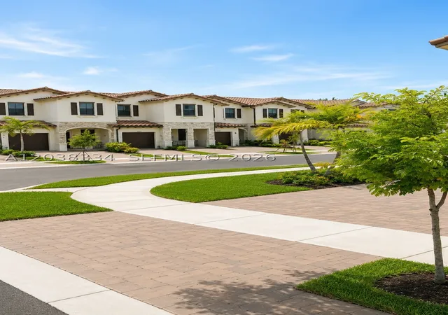 Photo 3 of Townhouse for sale at 11935 Sw 246th Ter, Miami, FL 33032 | MLS# A12038334 | Listing updated on 2026-07-27