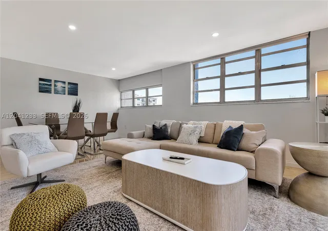 Homes for sale in Miami Beach, FL | 800 West Ave #635, Miami Beach, FL 33139 | MLS# A12041233