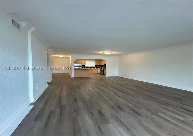 Condo for sale at 980 Ne 170Th St #214, Miami, FL 33162 | MLS# A12041336