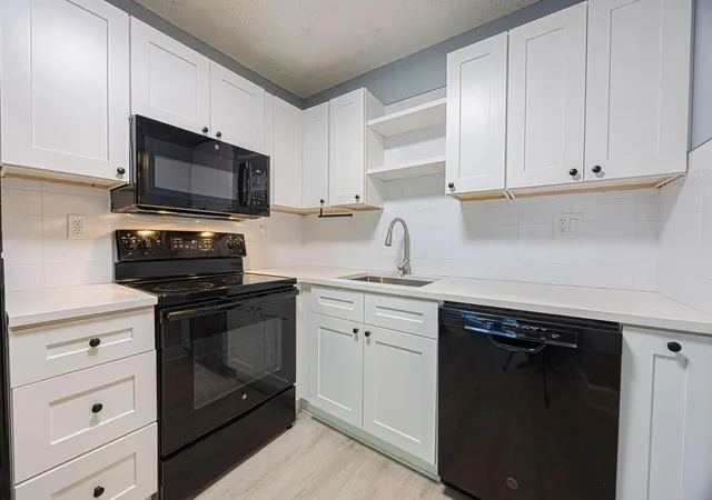 Homes for sale in Boca Raton, FL | 9440 Sw 8th St #417, Boca Raton, FL 33428 | MLS# B26044194