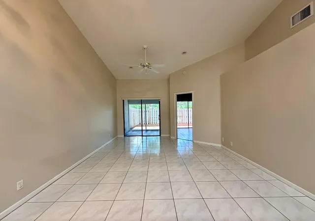 5th image of 11137 Nw 38Th Pl, Sunrise, FL 33351 | MLS# B26044202