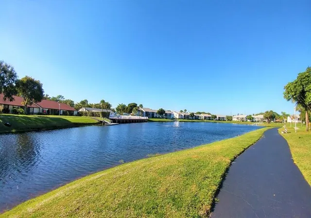 25th image of 1009 Green Pine Blvd #G1, West Palm Beach, FL 33409 | MLS# B26044230