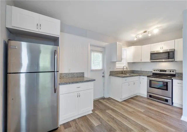 5th image of 1929 Ne 48Th Ct, Pompano Beach, FL 33064 | MLS# B26044233