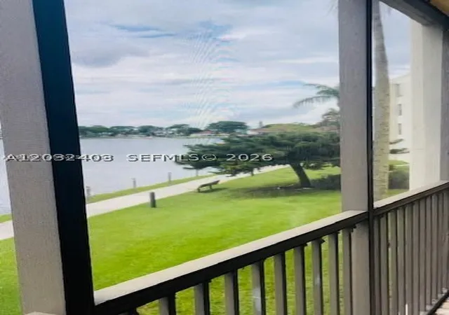2nd image of 110 Lake Emerald #203, Oakland Park, FL 33309 | MLS# A12032403