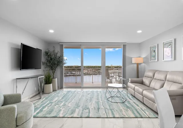 4th image of 511 Bayshore Dr #910, Fort Lauderdale, FL 33304 | MLS# B26044273