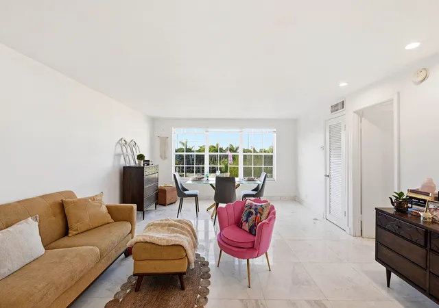 5th image of 2420 Se 17Th St #401c, Fort Lauderdale, FL 33316 | MLS# B26044303