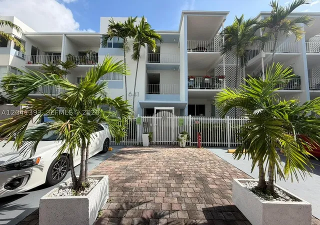 1st image of 641 Espanola Way #3, Miami Beach, FL 33139 | MLS# A12041393