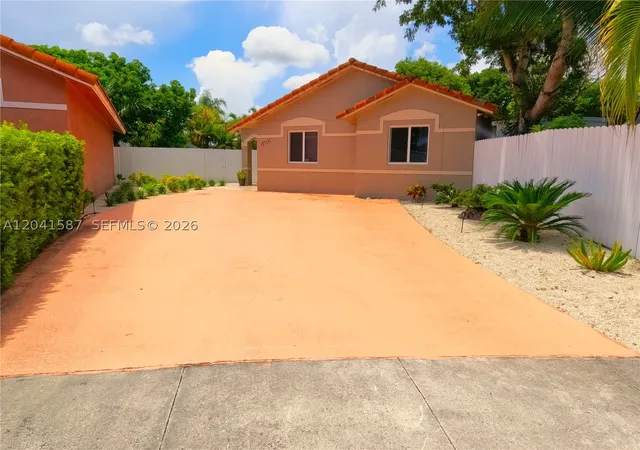 Photo 2 of Single family home for sale at 17700 Sw 145th Ave, Miami, FL 33177 | MLS# A12041587 | Listing updated on 2026-08-02