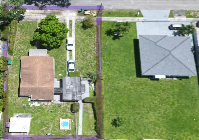 2nd image of 2467 Nw 90th St, Miami, FL 33147 | MLS# B26044355
