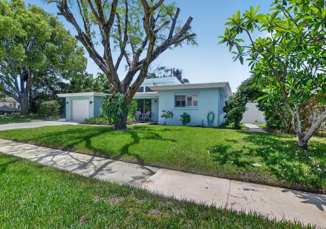 Homes for sale in Boca Raton, FL | 2110 Ne 4th Ave, Boca Raton, FL 33431 | MLS# B26044382