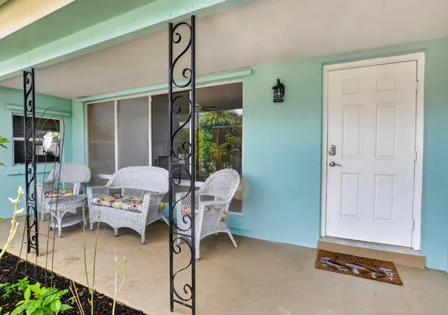 Homes for sale in Boca Raton, FL | 2110 Ne 4Th Ave, Boca Raton, FL 33431 | MLS# B26044382