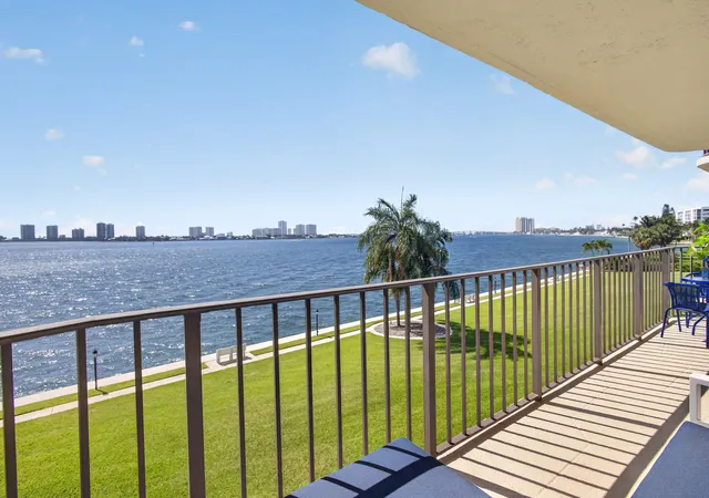 2nd image of 801 Lake Shore Dr #302, Lake Park, FL 33403 | MLS# B26044392