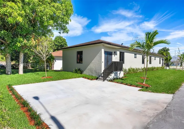 3rd image of 601 Nw 3Rd Ave, Hallandale Beach, FL 33009 | MLS# A12041783