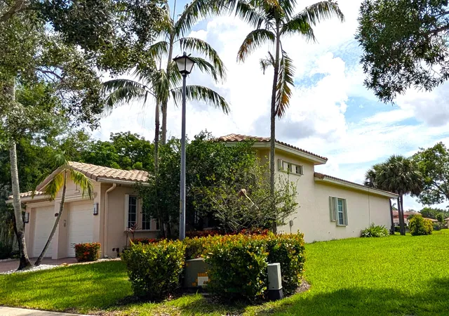 Homes for sale in Parkland, FL | 8247 Nw 107Th Ter, Parkland, FL 33076 | MLS# B26044483
