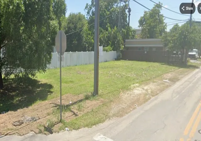 1st image of 1518 Ne 11th St, Fort Lauderdale, FL 33304 | MLS# A12041906