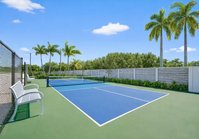 Homes for sale in Hollywood, FL | 1552 S 33rd Rd, Hollywood, FL 33021 | MLS# B26044512