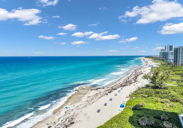 Homes for sale in Riviera Beach, FL | 4100 N Ocean Dr, Riviera Beach, FL 33404