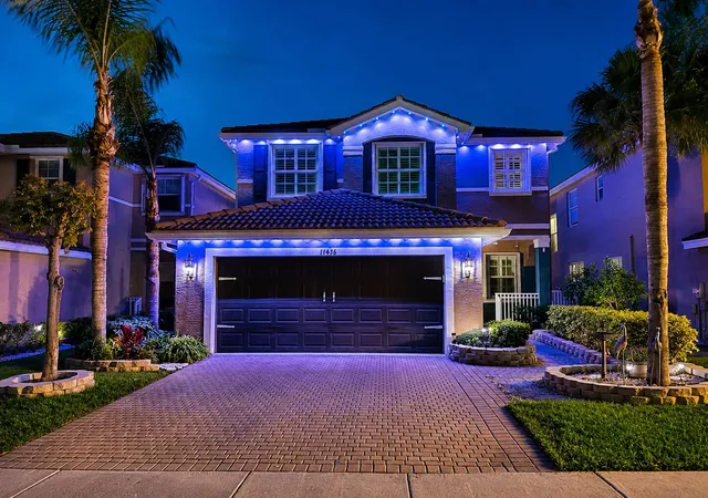 Homes for sale in Royal Palm Beach, FL | 11436 Blue Violet Ln, Royal Palm Beach, FL 33411 | MLS# B26044604