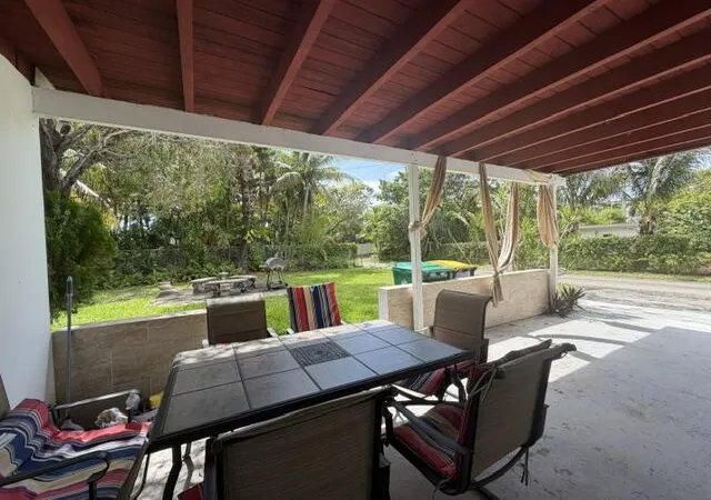 Homes for sale in Dania Beach, FL | 210 Ne 5Th Ave, Dania Beach, FL 33004 | MLS# B26044642