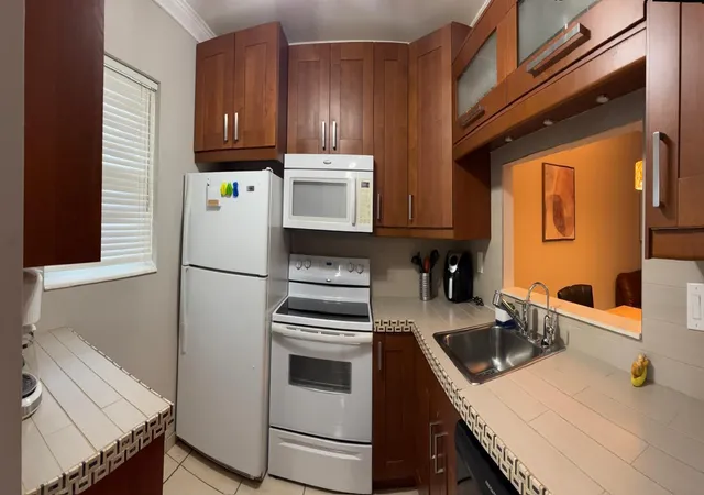 Homes for sale in Lauderdale Lakes, FL | 5171 W Oakland Park Blvd #308, Lauderdale Lakes, FL 33313 | MLS# B26044661