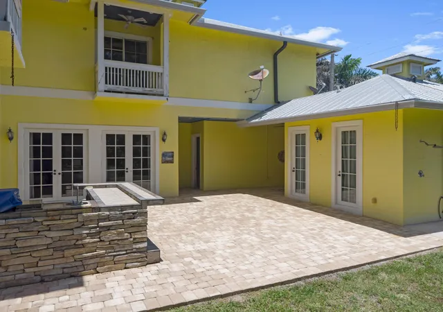 4th image of 2451 S Ocean Dr, Fort Pierce, FL 34949 | MLS# B26044674
