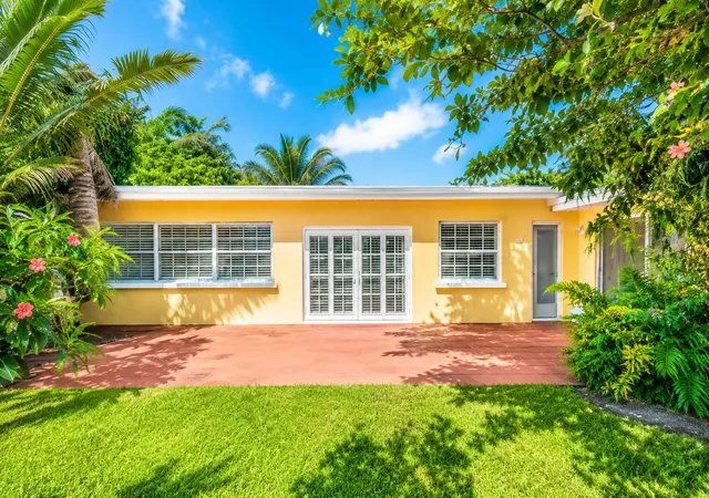 2nd image of 842 Fathom Rd W, North Palm Beach, FL 33408 | MLS# B26044753