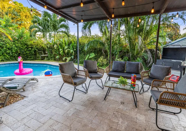 2nd image of 1720 Sw 32nd St, Fort Lauderdale, FL 33315 | MLS# B26044773