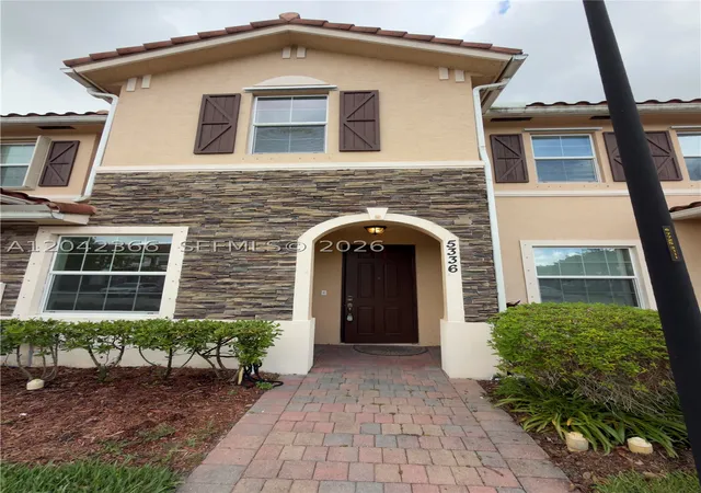 Townhouse for sale at 5336 Ashley River Rd, West Palm Beach, FL 33417 | MLS# A12042366