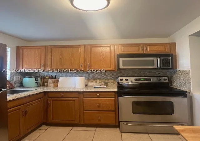 Photo 4 of Condo for sale at 8285 Sunrise Lakes Blvd #106, Sunrise, FL 33322 | MLS# A12042399 | Listing updated on 2026-10-02