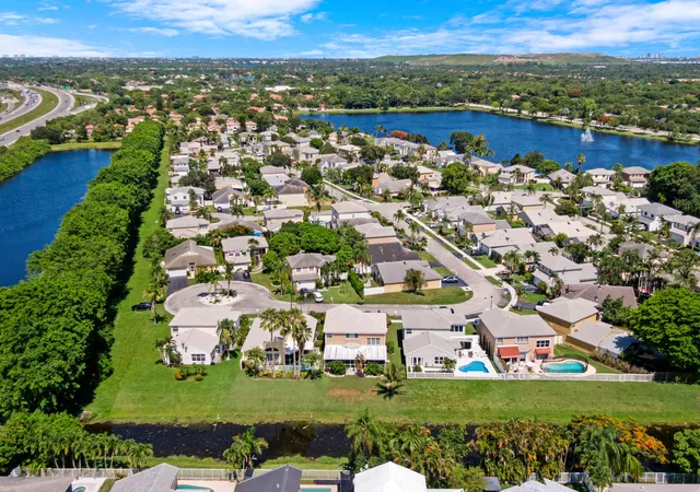 24th image of 5525 Nw 54th Cir, Coconut Creek, FL 33073 | MLS# B26044844