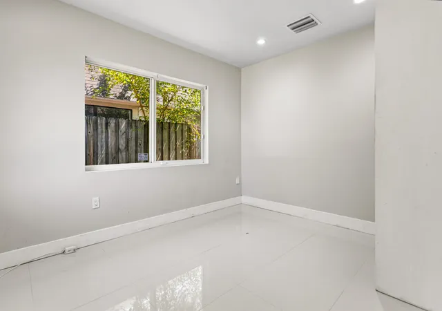 49th image of 1519 1521 Nw 8th Ave, Fort Lauderdale, FL 33311 | MLS# B26044898