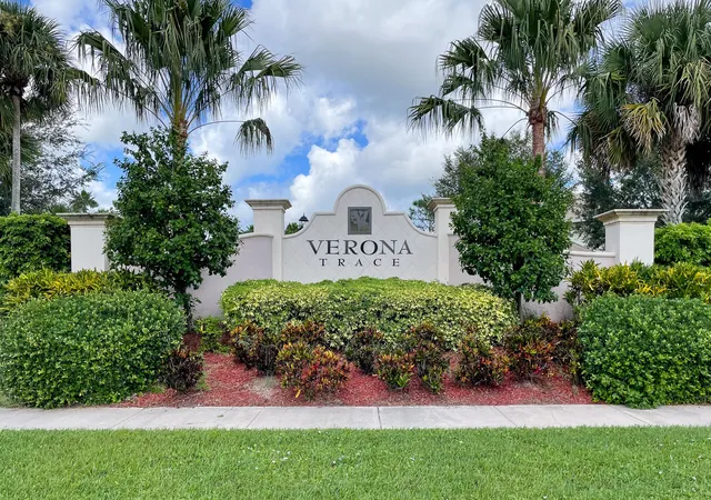 Homes for sale in Vero Beach, FL | 9975 E Villa Cir, Vero Beach, FL 32966 | MLS# B26044894