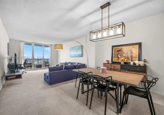4th image of 19380 Collins Ave #1224, Sunny Isles Beach, FL 33160 | MLS# A12042569
