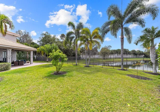 3rd image of 6734 Hannah Cove, West Palm Beach, FL 33411 | MLS# A12042631