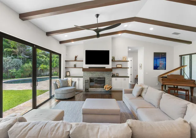 5th image of 1716 Middle River Dr, Fort Lauderdale, FL 33305 | MLS# B26045007
