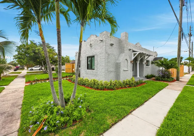 4th image of 424 Putnam Rd, West Palm Beach, FL 33405 | MLS# B26045034
