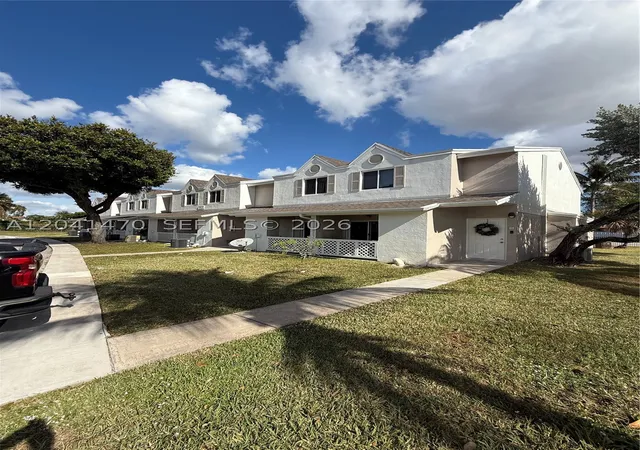 Homes for sale in Hialeah, FL | 17515 Nw 67th Ct #G-22, Hialeah, FL 33015 | MLS# A12041470