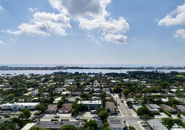 51st image of 1506 N L St, ,, FL 33460 | MLS# B26045074