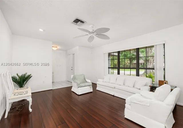Homes for sale in Sebring, FL | 4524 Harder Avenue, Sebring, FL 33875 | MLS# A12042662