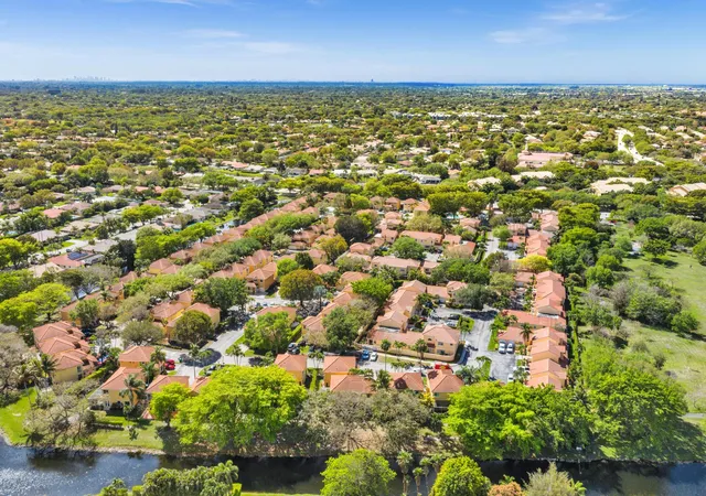 Homes for sale in Coral Springs, FL | 11251 Lakeview Dr #21-f, Coral Springs, FL 33071 | MLS# B26045187
